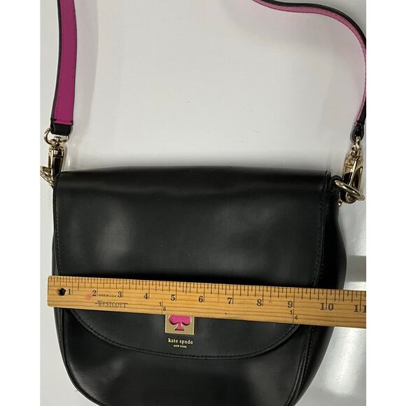 Kate Spade New York Crossbody Saddle Bag Purse Black and Pick Contrast Leather - Picture 9 of 12